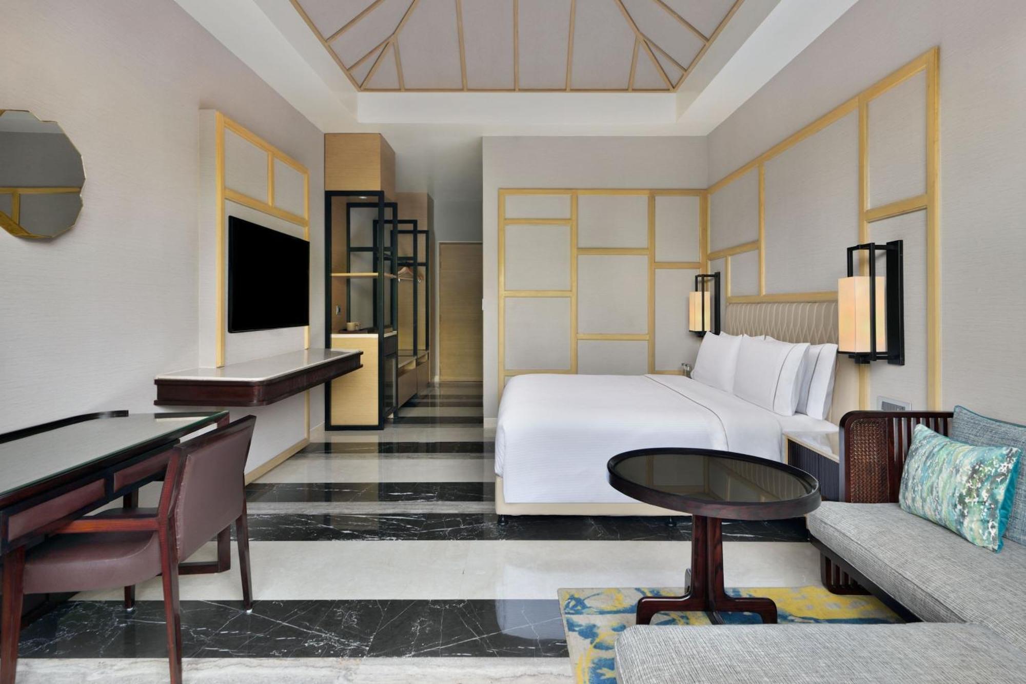 The Westin Goa Hotell Anjuna Exteriör bild