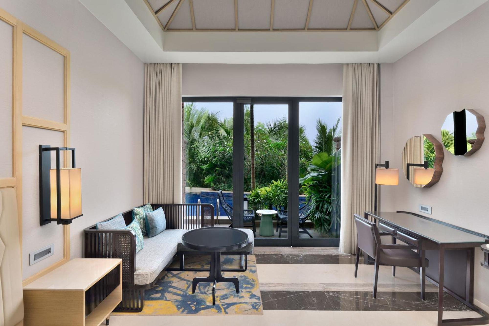 The Westin Goa Hotell Anjuna Exteriör bild